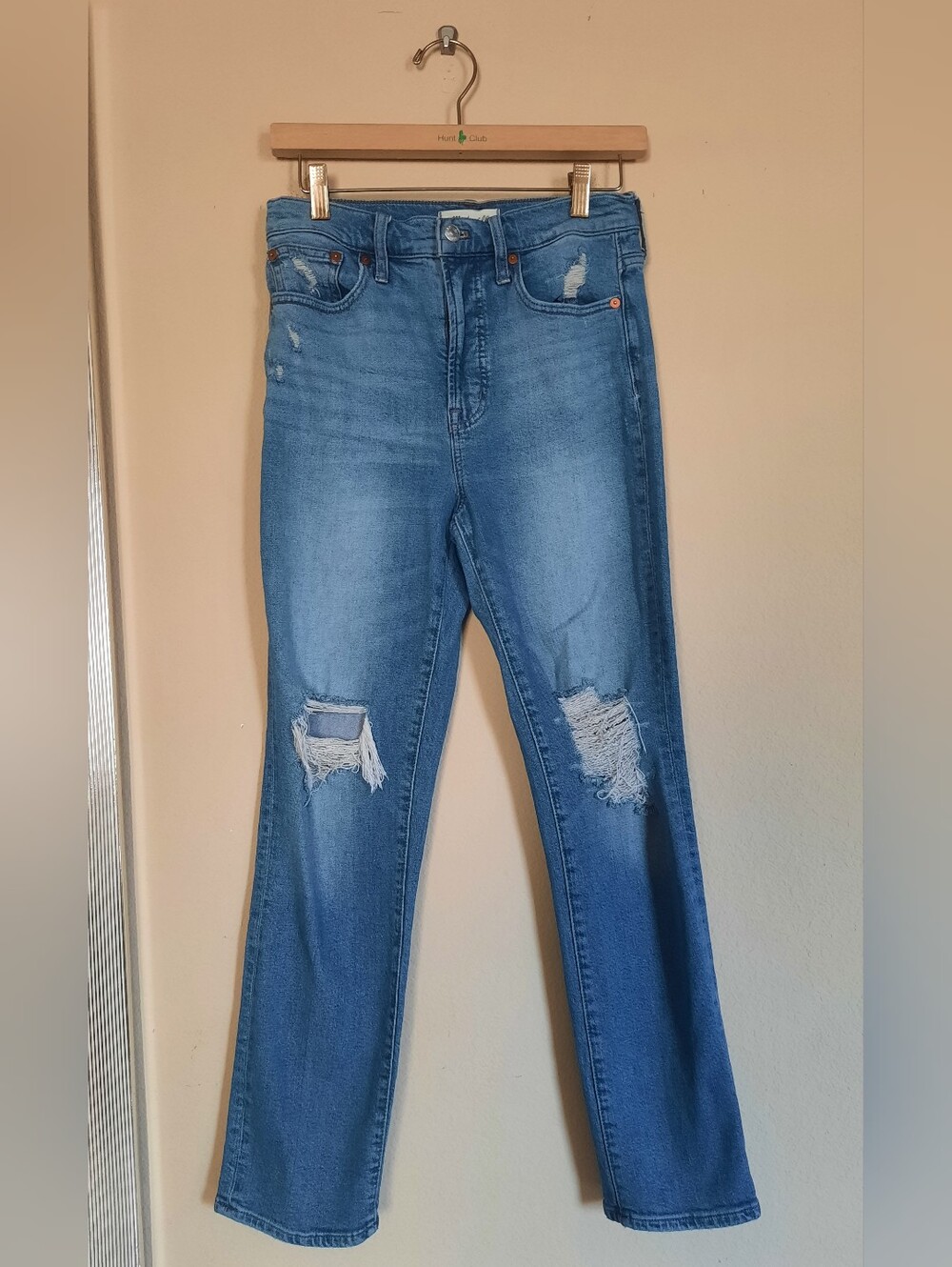 Madewell Distressed Straight-Leg Jeans in Medium Blue